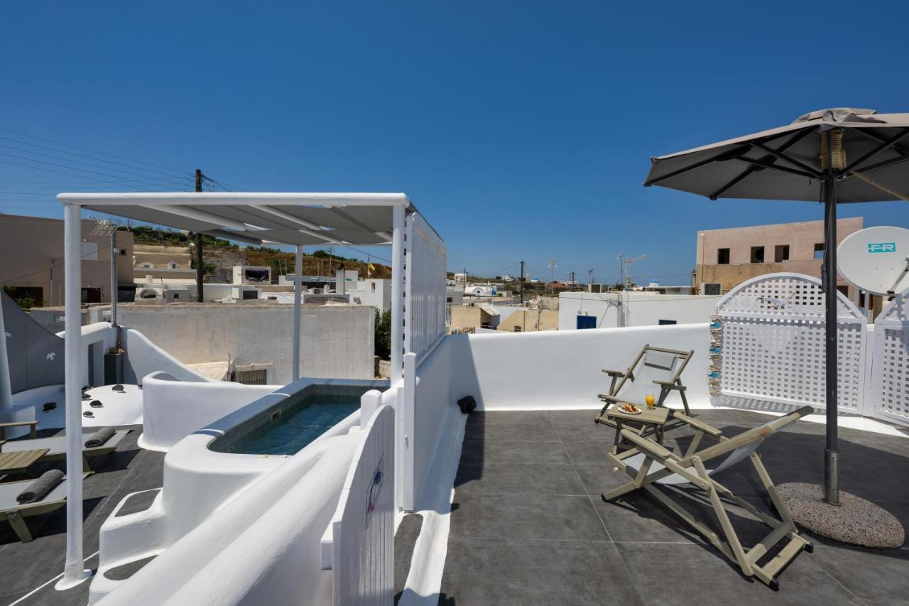 Astrea Suites Feggaropetra Cave House Fira  Exterior foto